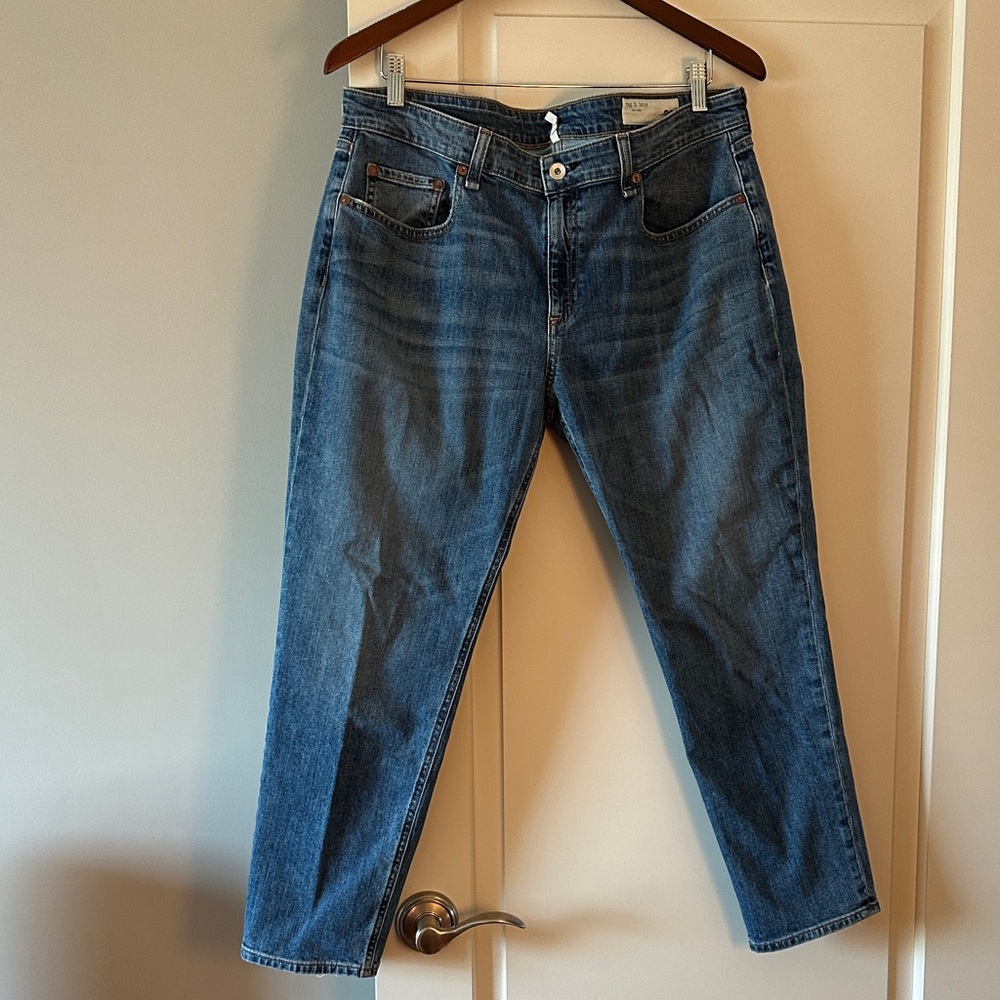 Rag and bone straight leg jeans, brand new, never worn